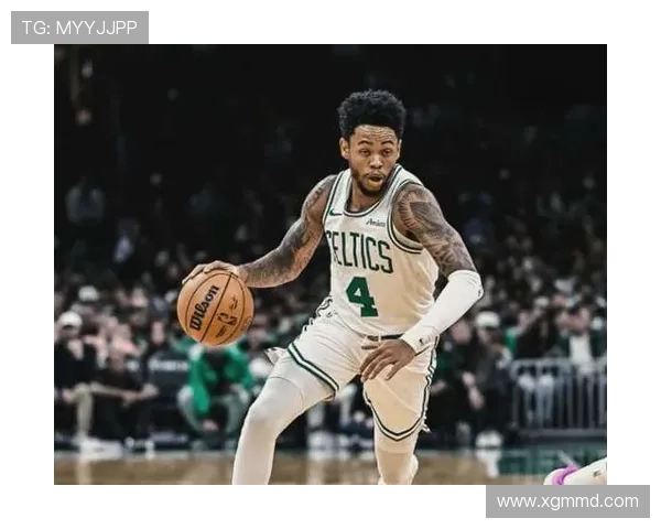 安芬尼西蒙斯在球队中寻找自我与胜利的平衡之道